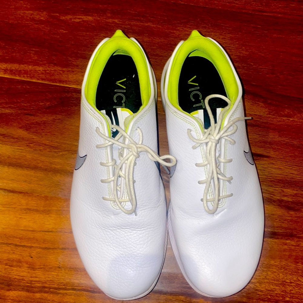 Nike Golf Shoes Victory